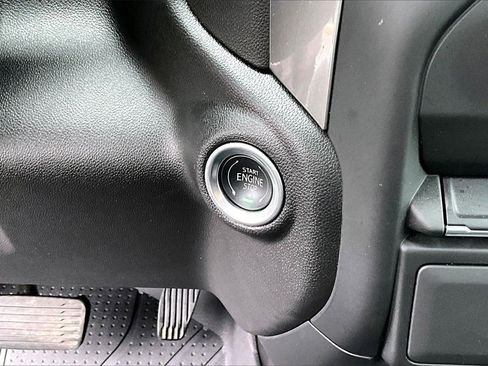 Used 2024 Chevrolet Silverado 1500 Custom image 26