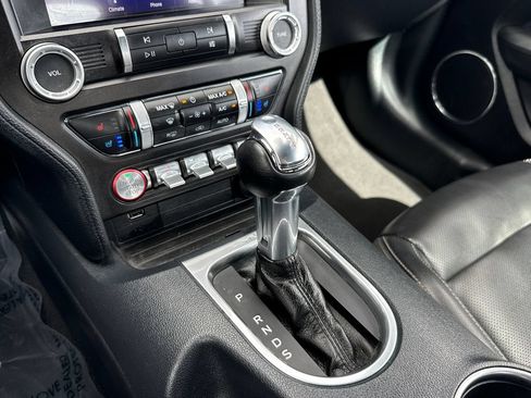 Used 2021 Ford Mustang Premium RWD image 23