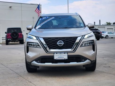 Used 2022 Nissan Rogue Platinum w/ Head-Up Display Package AWD/4WD image 2