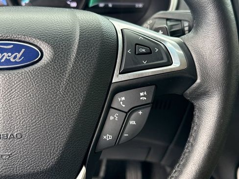 Used 2015 Ford Edge SEL w/ Equipment Group 201A AWD/4WD image 14