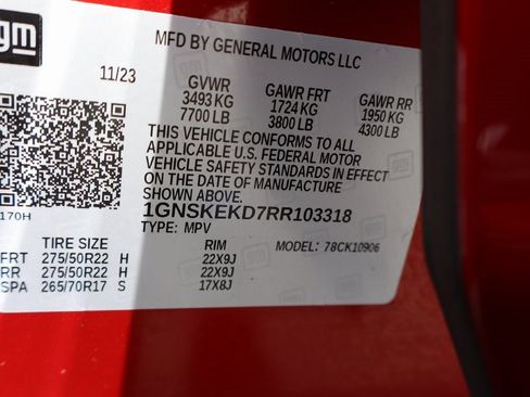 Used 2024 Chevrolet Suburban RST w/ Luxury Package image 43