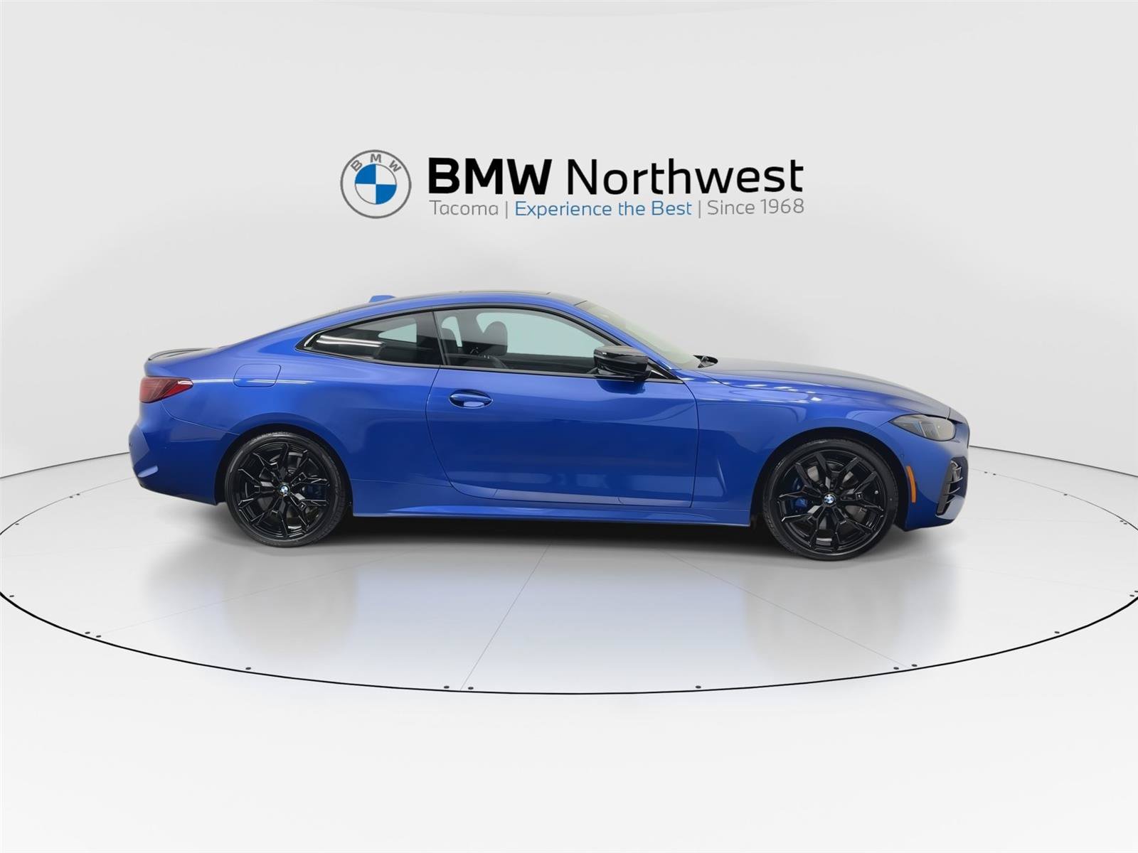 Used 2026 BMW 430i xDrive Coupe w/ M Sport Package AWD/4WD image 5