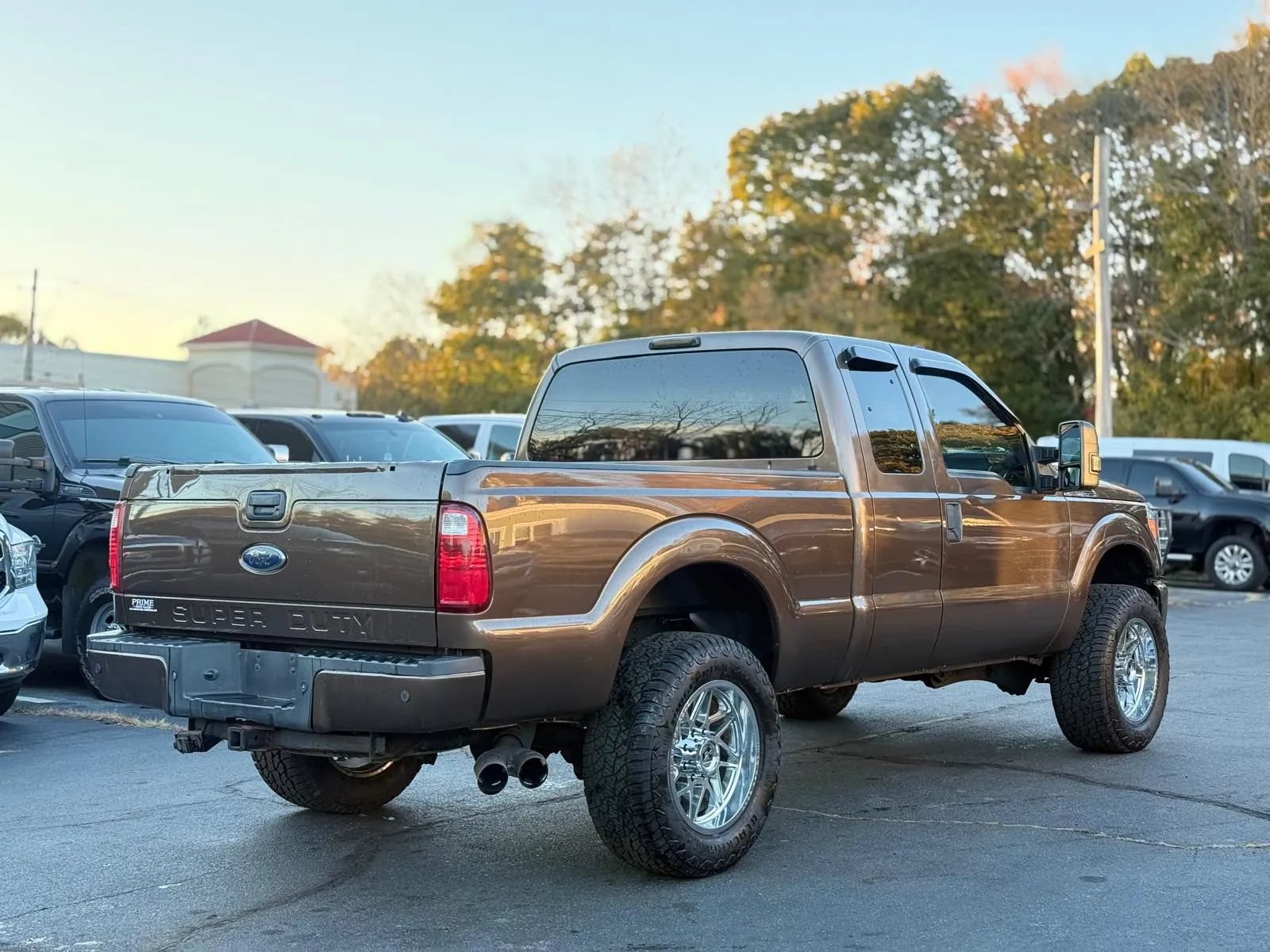 Used 2016 Ford F250 XLT w/ XLT Value Package AWD/4WD image 8