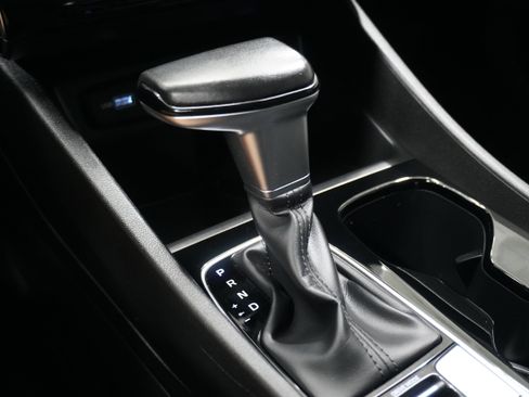 Used 2022 Hyundai Santa Cruz SEL Premium image 21