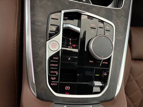 New 2026 BMW X7 xDrive40i image 11