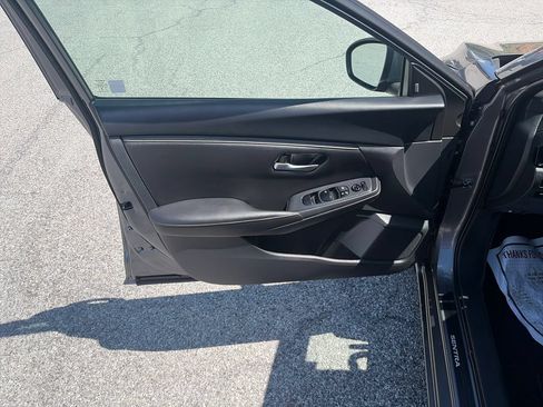 Used 2024 Nissan Sentra SV w/ All-Weather Package FWD image 11