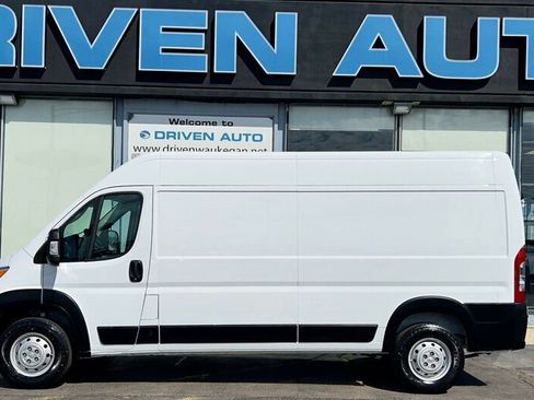 Used 2023 RAM ProMaster 2500 image 25