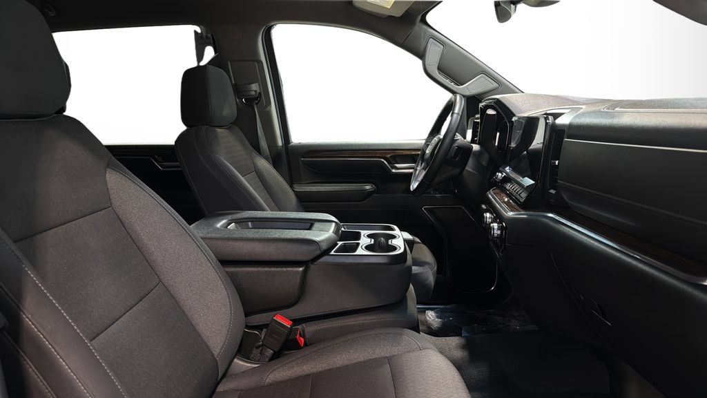 Used 2024 GMC Sierra 3500 SLE w/ SLE Value Package AWD/4WD image 12
