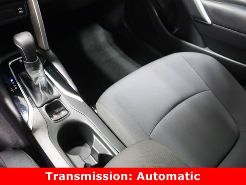 Certified 2022 Toyota Corolla Cross LE image 16