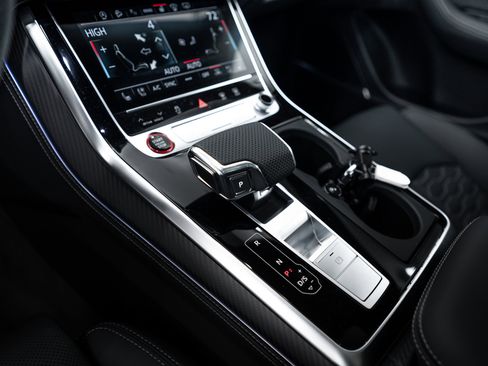 New 2026 Audi RS Q8 performance image 10