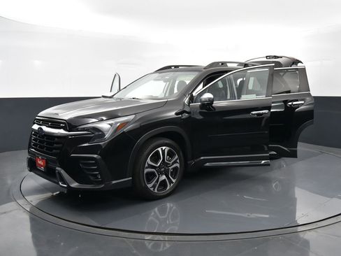 Used 2023 Subaru Ascent Touring image 39