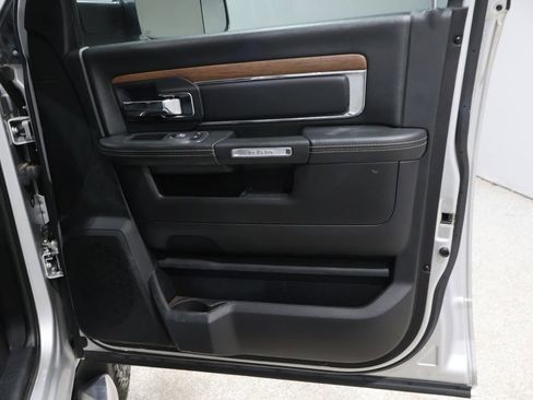 Used 2018 RAM 2500 Laramie w/ Convenience Group image 24