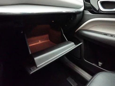 Certified 2022 Jeep Compass Limited image 29