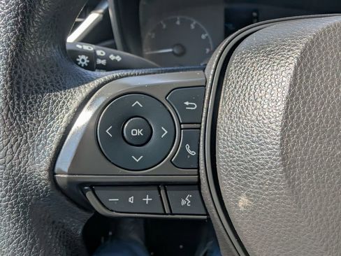 Used 2023 Toyota Corolla LE FWD image 22
