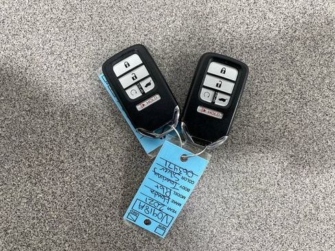 Used 2021 Honda Pilot Touring image 29