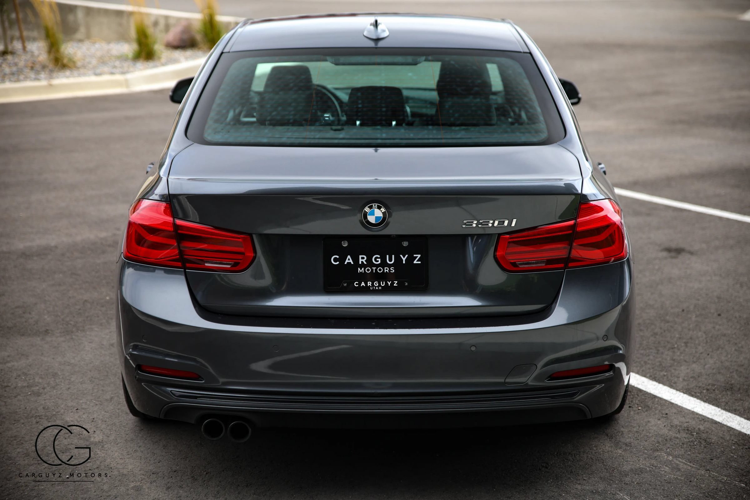 Used 2017 BMW 330i Sedan RWD image 12
