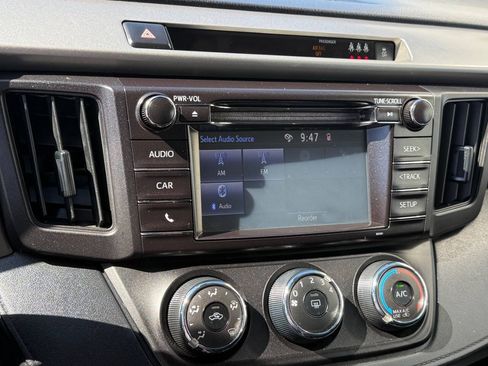 Used 2017 Toyota RAV4 LE w/ All Weather Liner Package FWD image 10