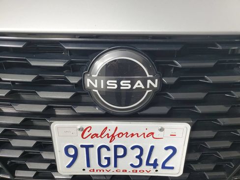 Used 2024 Nissan Altima 2.5 SR FWD image 10