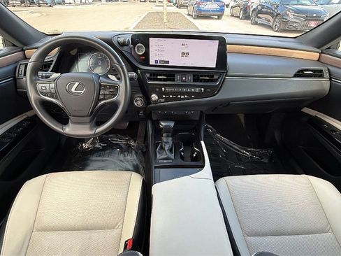 Used 2023 Lexus ES 350 w/ Premium Package image 27