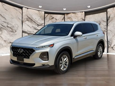 Used 2020 Hyundai Santa Fe SEL FWD image 2