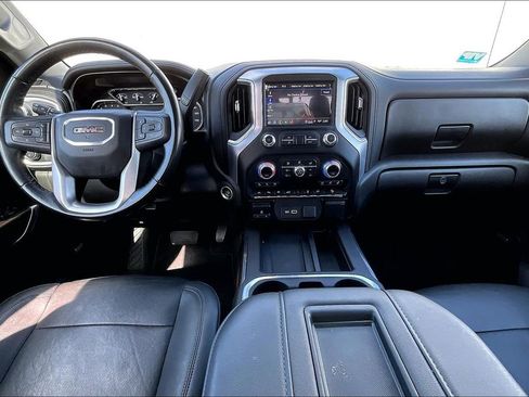 Used 2021 GMC Sierra 1500 SLT image 18