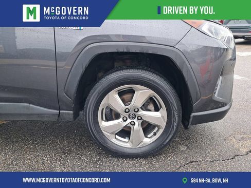 Used 2020 Toyota RAV4 Limited w/ Limited Grade Weather Package AWD/4WD image 6