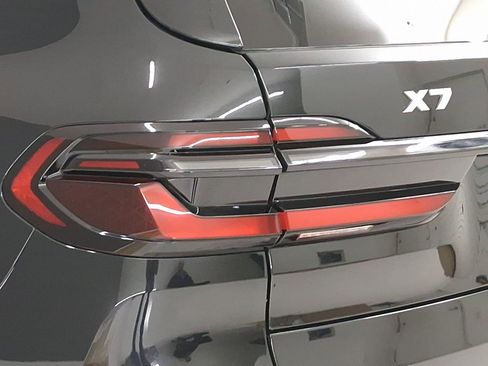 Certified 2024 BMW X7 M60i w/ Executive Package image 11
