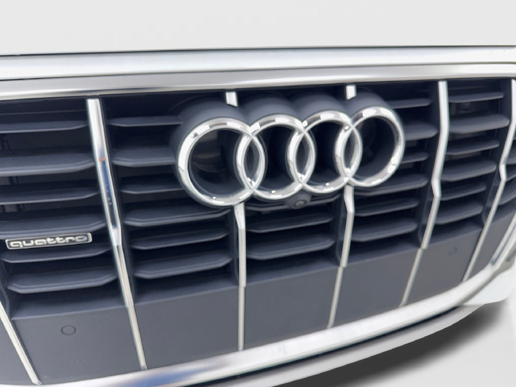 Used 2022 Audi Q7 3.0T Premium w/ Convenience Package AWD/4WD image 28