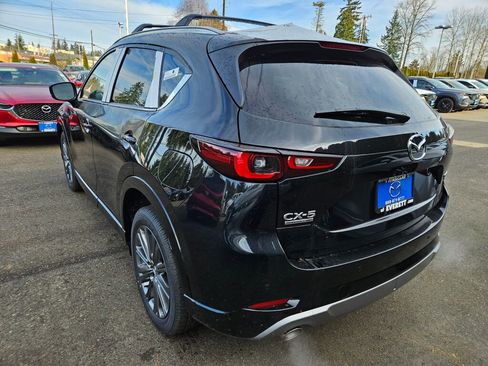 New 2025 MAZDA CX-5 Signature image 7