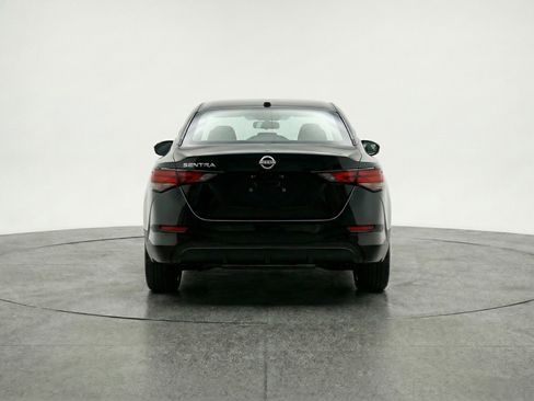 Used 2025 Nissan Sentra SV image 7