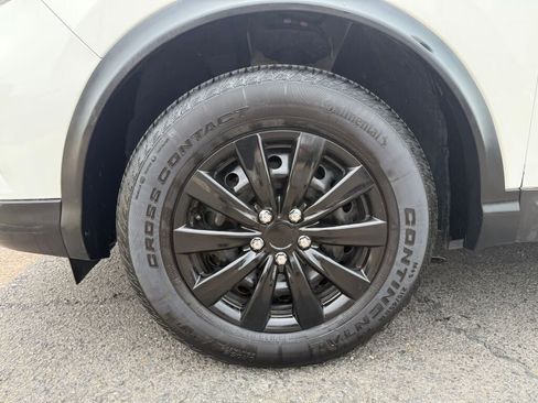 Used 2020 Nissan Rogue Sport S AWD/4WD image 33