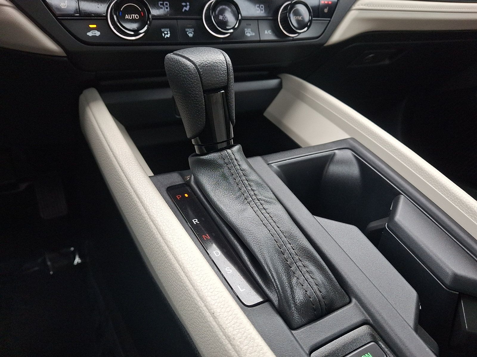 Certified 2023 Honda Accord EX image 15