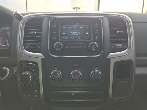 Used 2019 RAM 1500 Classic SLT image 21