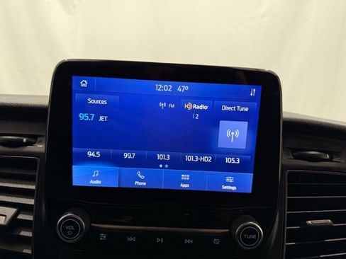 Used 2021 Ford Transit 350 XLT image 28