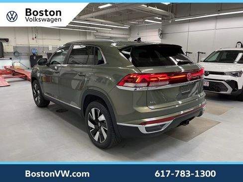 New 2026 Volkswagen Atlas Cross Sport SEL image 2