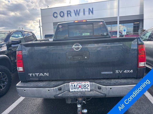 Used 2015 Nissan Titan SV w/ SV Value Truck Package AWD/4WD image 5