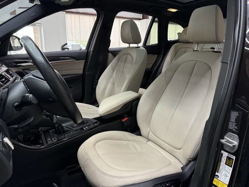 Used 2016 BMW X1 xDrive28i image 11