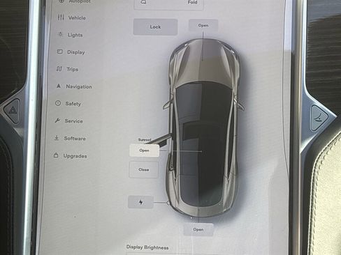Used 2016 Tesla Model S 75D image 24