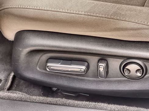 Used 2023 Honda Accord EX image 31