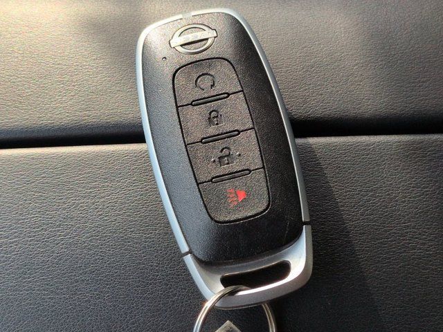 Certified 2023 Nissan Rogue SV FWD image 27