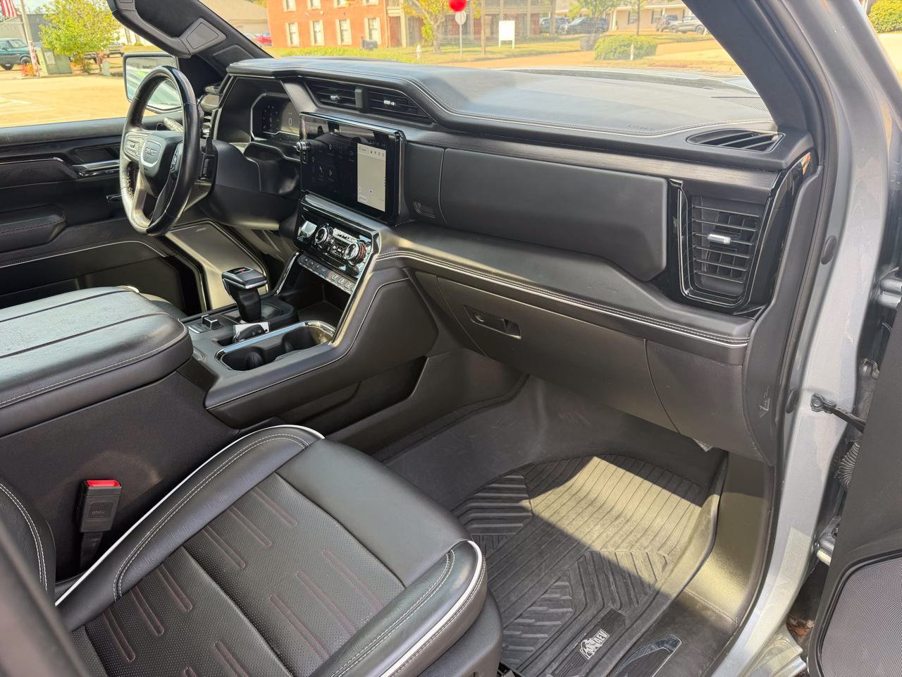 Used 2023 GMC Sierra 1500 AT4X w/ AT4X AEV Edition AWD/4WD image 19