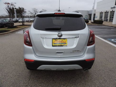 Certified 2022 Buick Encore Preferred w/ Safety Package image 6