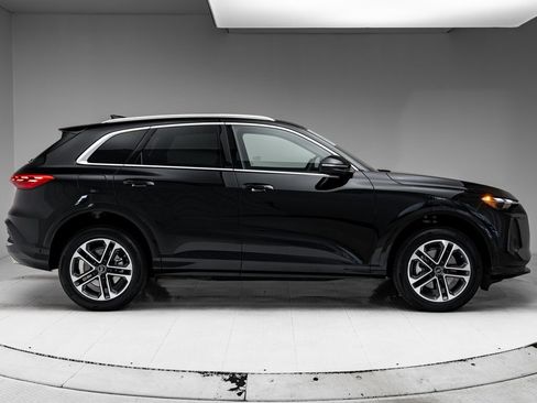 Certified 2025 Audi Q5 Premium w/ Convenience Package AWD/4WD image 28