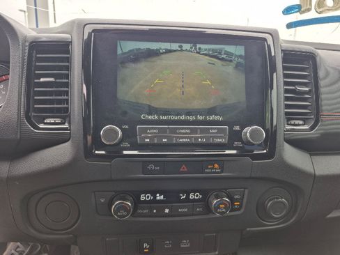 Used 2024 Nissan Frontier Pro-X w/ Technology Package RWD image 4
