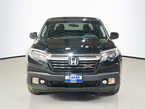 Used 2017 Honda Ridgeline Sport image 2
