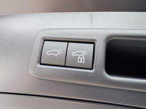 New 2026 Lexus UX 300h AWD image 10