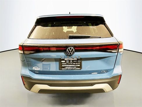 New 2026 Volkswagen Tiguan SE AWD/4WD image 9