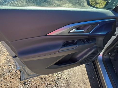 New 2026 Chevrolet Equinox EV LT image 11