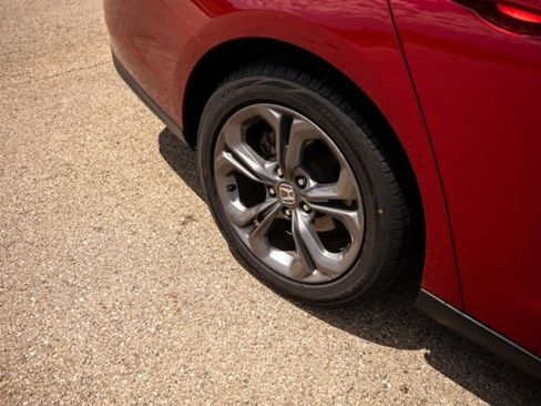 Used 2024 Honda Accord EX image 10