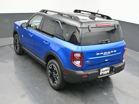 New 2025 Ford Bronco Sport Outer Banks w/ Outer Banks Tech Package+ image 38